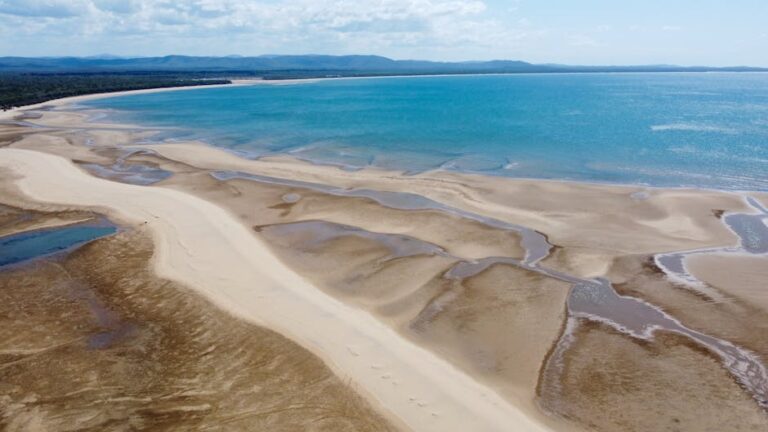 Southern Great Barrier Reef Snorkelling from Agnes Water: The Quiet Alternative