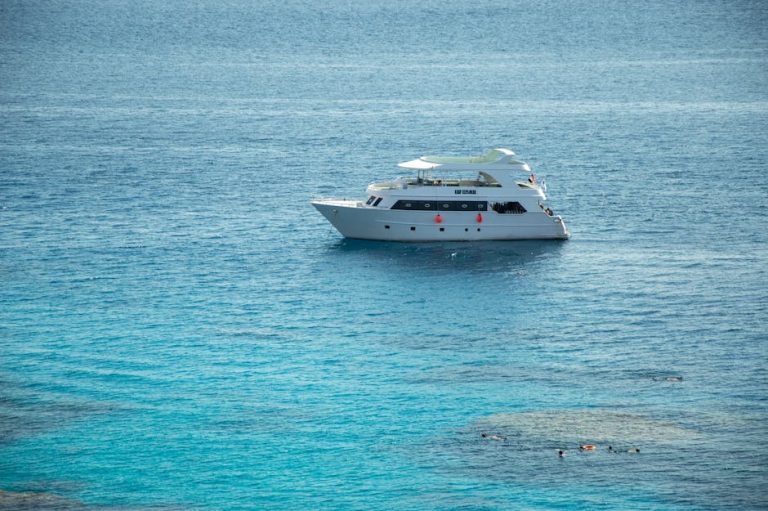 Red Sea Yacht Cruises: What the Snorkeling Actually Feels Like